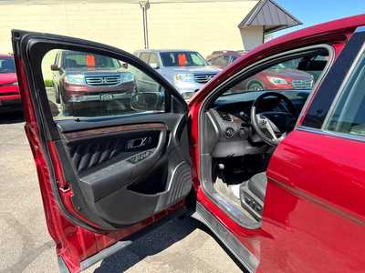 2014 Ford Taurus, $9950. Photo 12