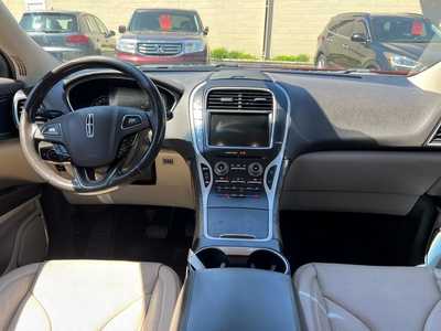 2017 Lincoln MKX, $13900. Photo 12