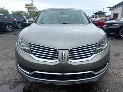 2016 Lincoln MKX, $14900. Photo 3