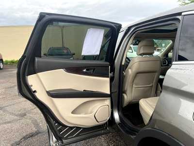 2016 Lincoln MKX, $14900. Photo 9