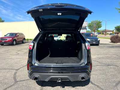 2019 Ford Edge, $19900. Photo 7