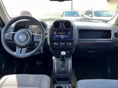 2017 Jeep Patriot, $6700. Photo 12