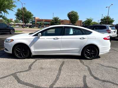 2014 Ford Fusion, $9900. Photo 5