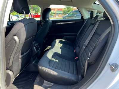 2014 Ford Fusion, $9900. Photo 8