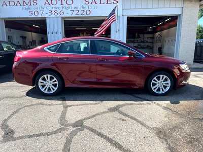 2016 Chrysler 200, $11900. Photo 2