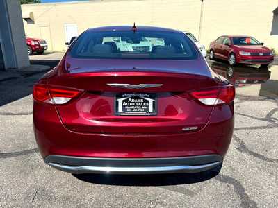 2016 Chrysler 200, $11900. Photo 6