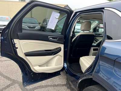 2017 Ford Edge, $13900. Photo 6