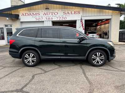 2016 Honda Pilot, $13900. Photo 2