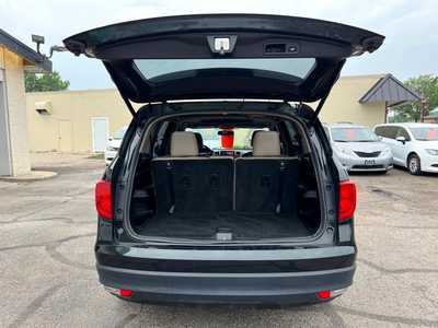 2016 Honda Pilot, $13900. Photo 7