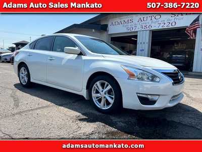 2014 Nissan Altima, $9950. Photo 1