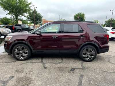 2018 Ford Explorer, $17950. Photo 5