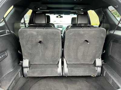2018 Ford Explorer, $17950. Photo 8