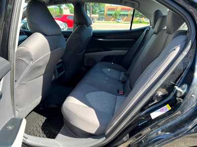 2019 Toyota Camry, $19900. Photo 8