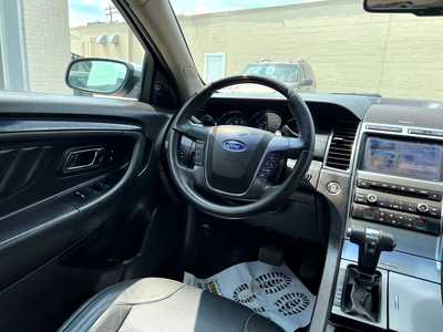 2011 Ford Taurus, $8900. Photo 12