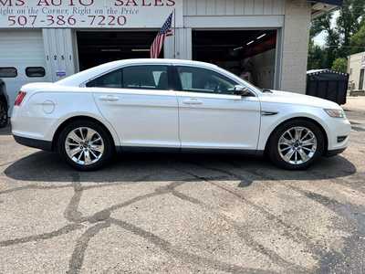 2011 Ford Taurus, $8900. Photo 2