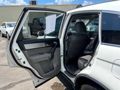 2011 Honda CR-V, $9700. Photo 9