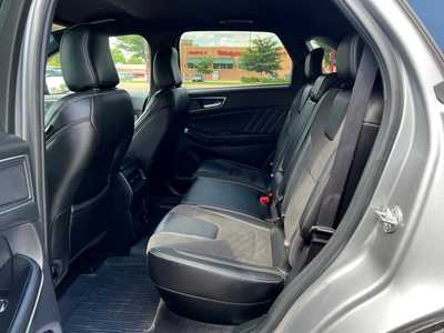 2020 Ford Edge, $21900. Photo 9