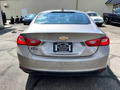 2023 Chevrolet Malibu, $18500. Photo 6