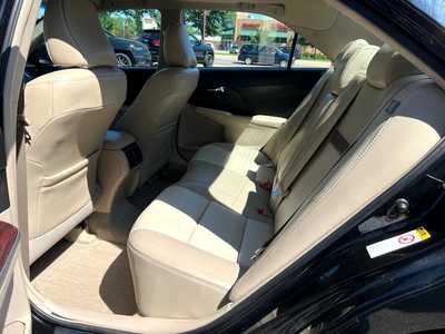 2014 Toyota Camry, $13900. Photo 5