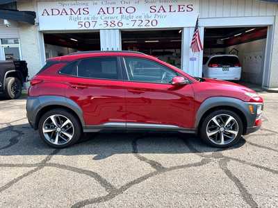 2021 Hyundai Kona, $22900. Photo 2