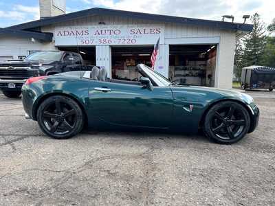 2007 Pontiac Solstice, $6900. Photo 2