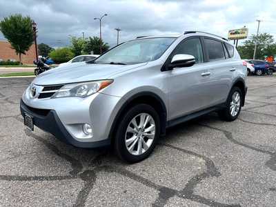2015 Toyota RAV4, $15600. Photo 4