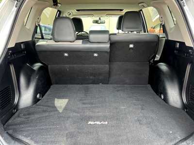 2015 Toyota RAV4, $15600. Photo 8