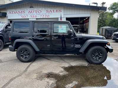 2015 Jeep Wrangler Unlimited, $14500. Photo 2