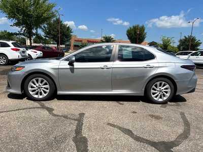 2023 Toyota Camry, $22900. Photo 5