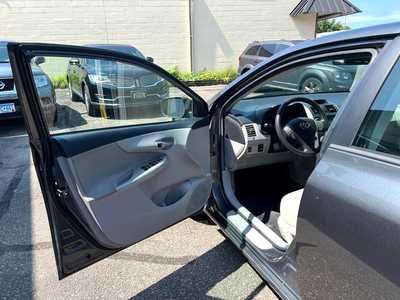 2012 Toyota Corolla, $10600. Photo 12