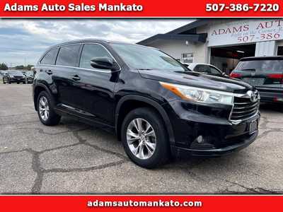 2015 Toyota Highlander, $14900. Photo 1