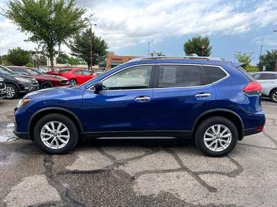 2017 Nissan Rogue, $13900. Photo 5