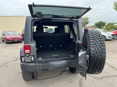 2017 Jeep Wrangler Unlimited, $15900. Photo 8