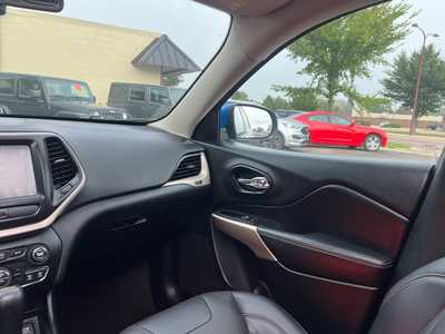 2018 Jeep Cherokee, $19900. Photo 12