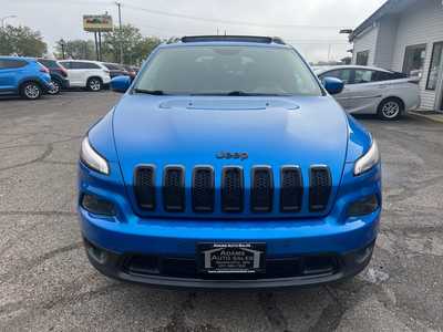 2018 Jeep Cherokee, $19900. Photo 3