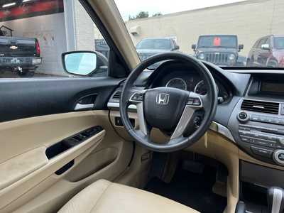 2012 Honda Accord, $11500. Photo 11