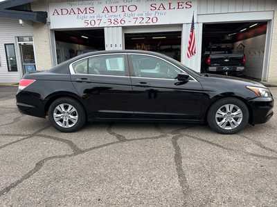 2012 Honda Accord, $11500. Photo 2