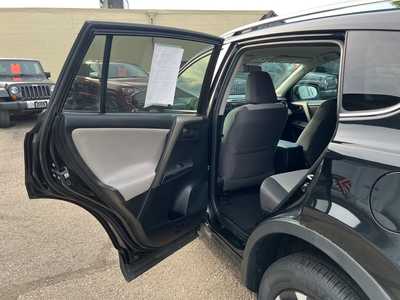 2015 Toyota RAV4, $13900. Photo 9