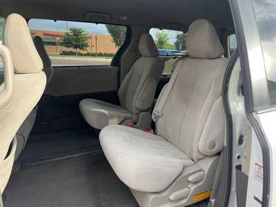2011 Toyota Sienna, $8900. Photo 11