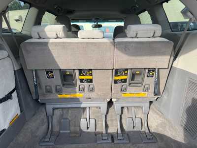 2011 Toyota Sienna, $8900. Photo 8