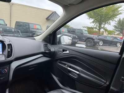 2019 Ford Escape, $17900. Photo 11