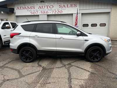 2019 Ford Escape, $17900. Photo 2