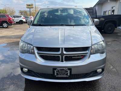 2016 Dodge Caravan, Grand, $4600. Photo 3