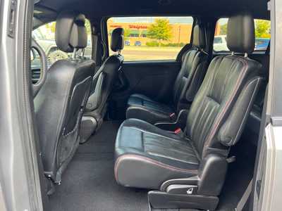 2016 Dodge Caravan, Grand, $4600. Photo 6