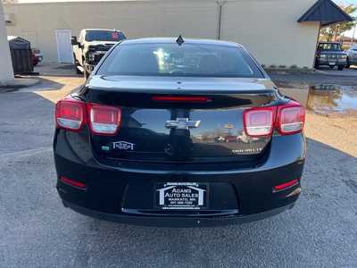 2014 Chevrolet Malibu, $7900. Photo 5