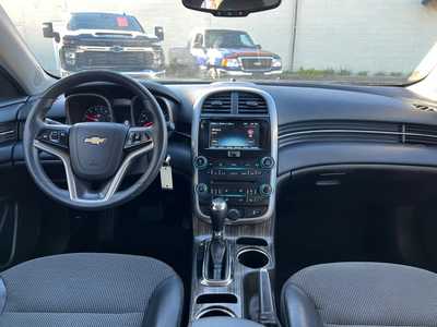 2014 Chevrolet Malibu, $7900. Photo 9