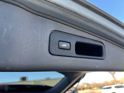 2016 Honda Odyssey, $13900. Photo 7