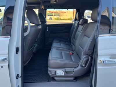 2016 Honda Odyssey, $13900. Photo 9