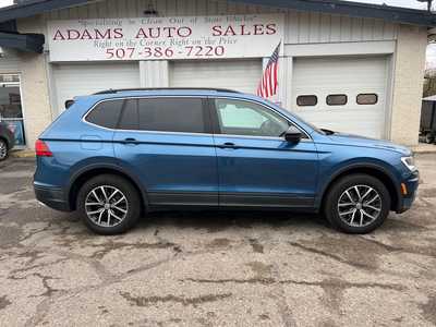2019 Volkswagen Tiguan, $12900. Photo 2