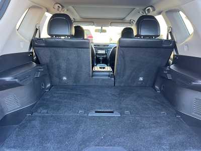 2016 Nissan Rogue, $10900. Photo 7